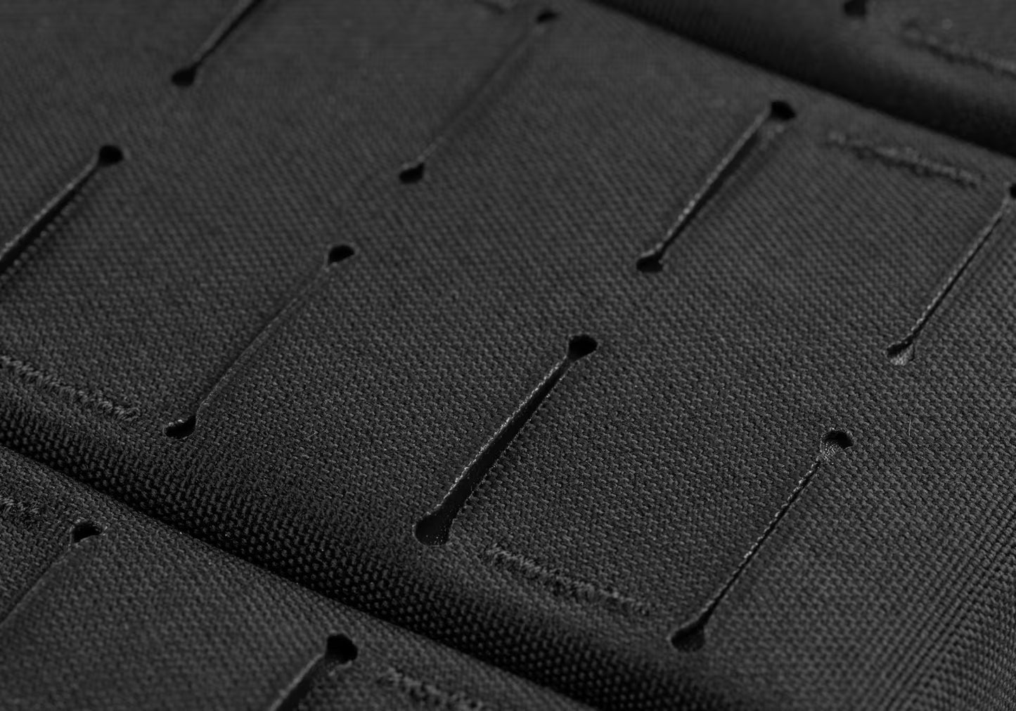 CPC 3x1 AR/AK Shingle Panel GEN 5 SCHWARZ