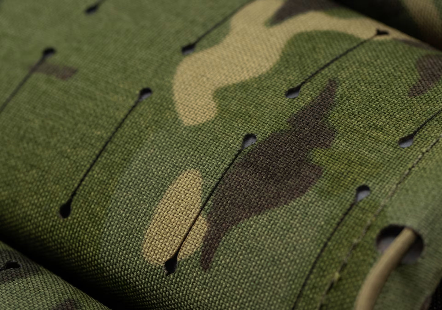 CPC Shingle Panel / Micro Chest Rig Gen4 MULTICAM TROPIC