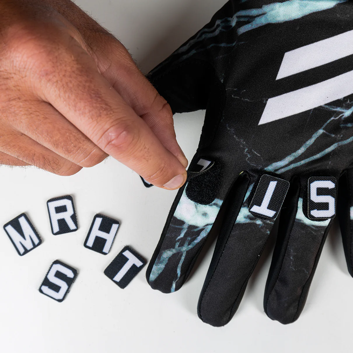FREELINE KNUCKLEZ GLOVE - MARBLE