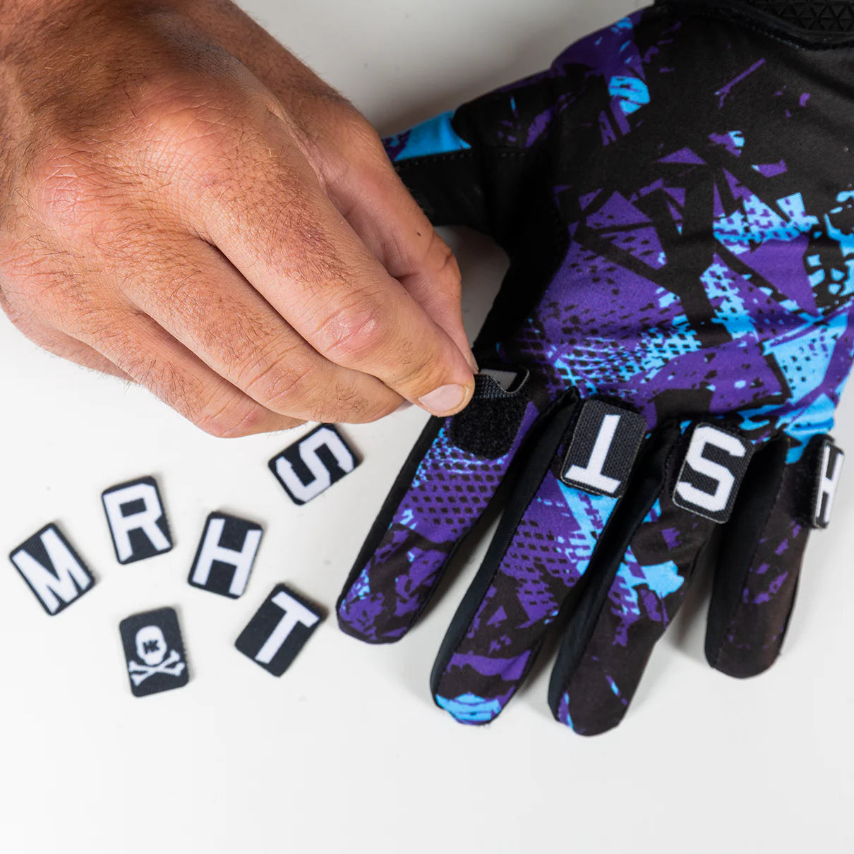 FREELINE KNUCKLEZ GLOVE - POISON
