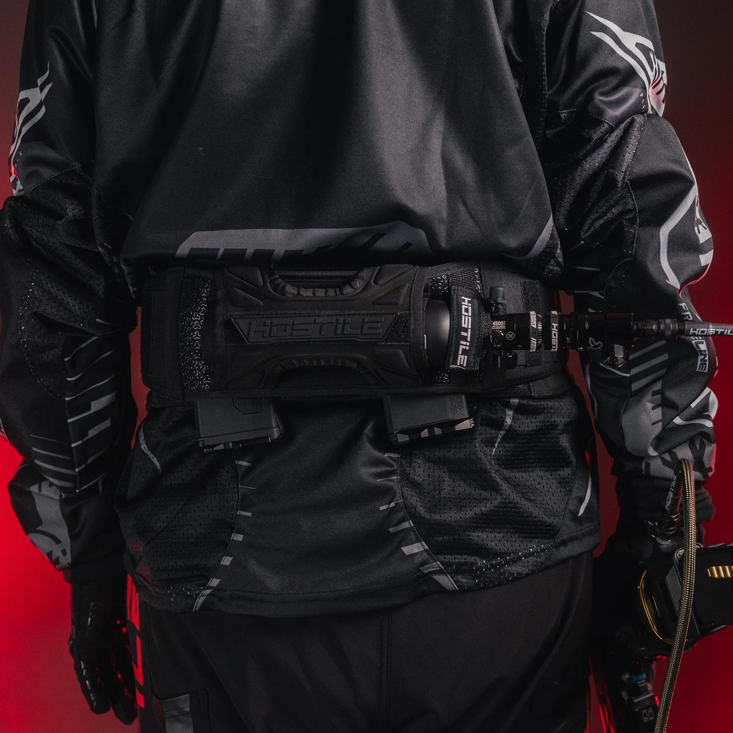 HOSTILE® XLP REGULATOR - TOP PORT QUICK-DISCONNECT - BLACK