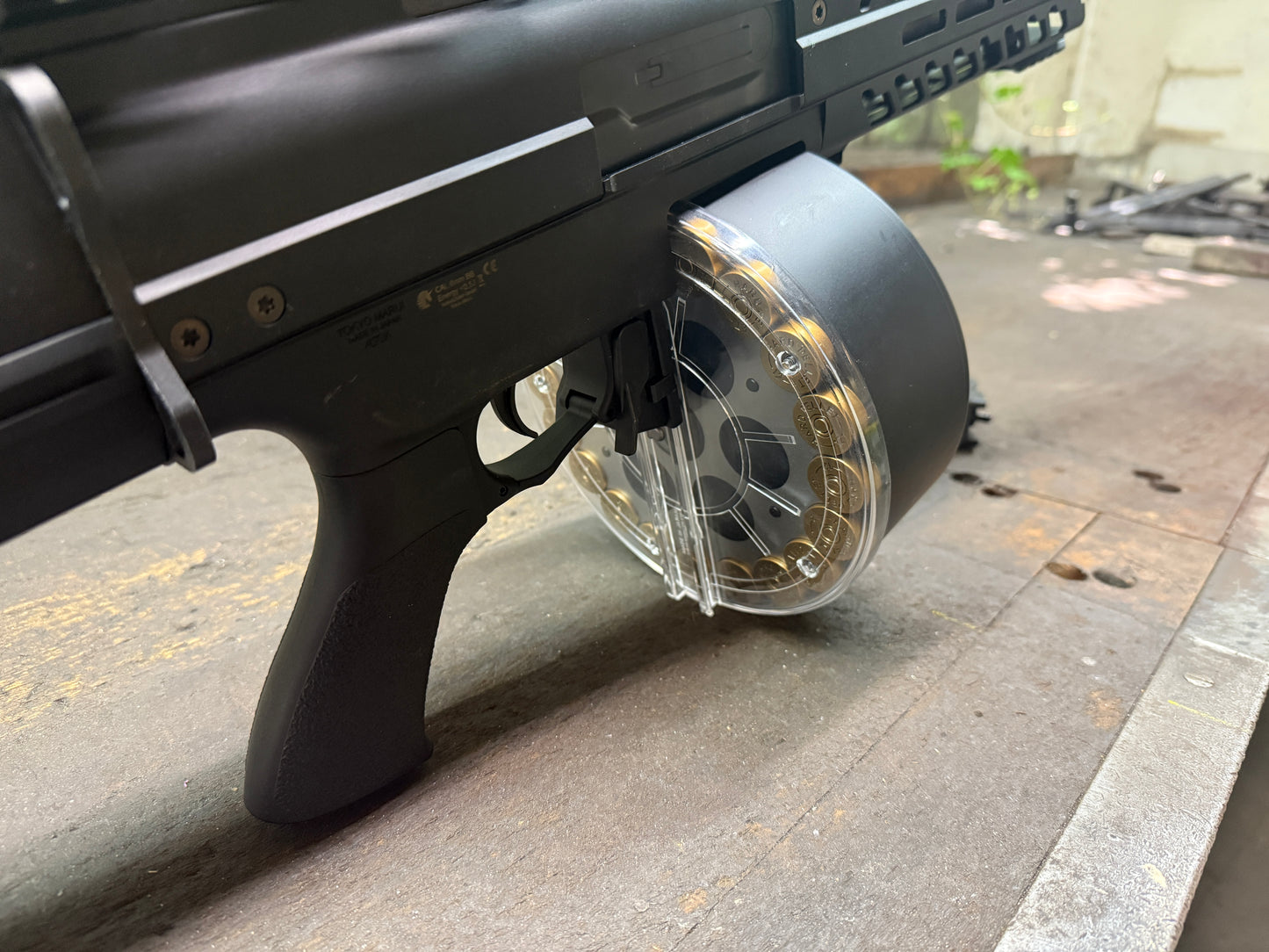 Tokyo Marui SGR-12 Electric Shotgun Vollmetall AEG 6mm BB schwarz 0,5 Joule (Gebraucht)