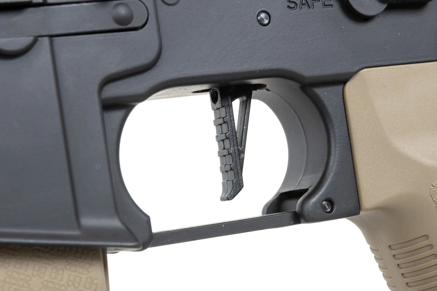 Specna Arms RRA SA-E04 EDGE™ HAL ETU™ Half-Tan airsoft Carbine 0,5 Joule