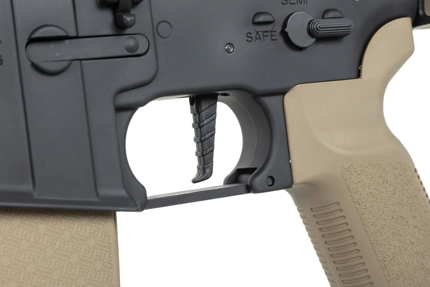 Specna Arms RRA SA-P14 Prime™ HAL™ ETU Heavy Ops Stock airsoft Carbine High Torque Half-Tan Version 0,5 Joule
