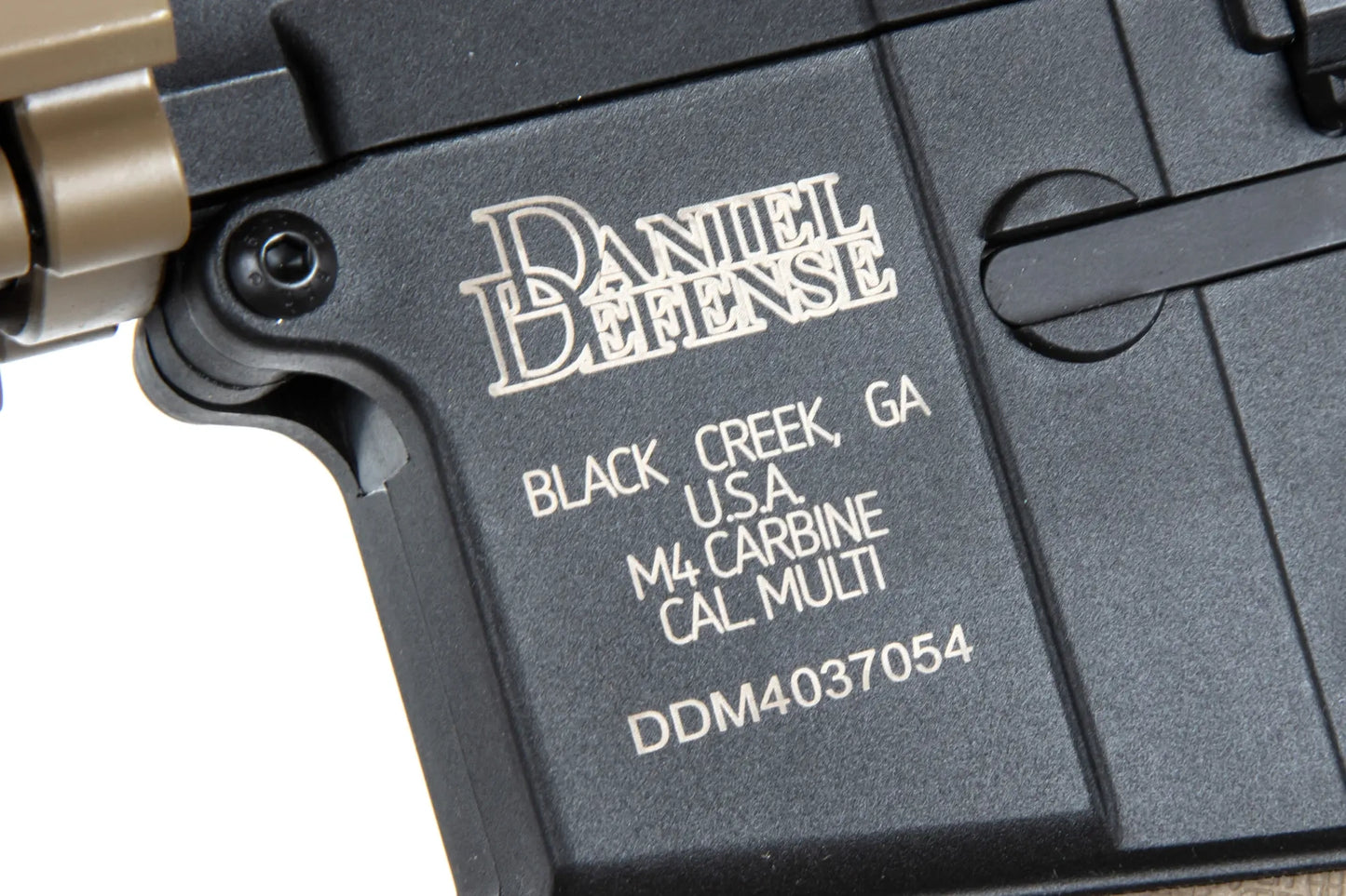 Specna Arms SA-C19 CORE™ Daniel Defense® HAL™ ETU Half-Tan airsoft Carbine 0,5 Joule