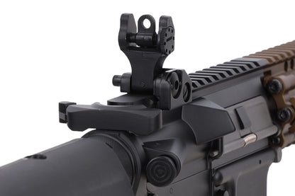 Specna Arms Colt x Daniel Defense MK18 SA-P26 PRIME™ BLDC™ Aster II ETU 14.5'' Sturmgewehr – Chaos Bronze (unter 0,5 Joule)
