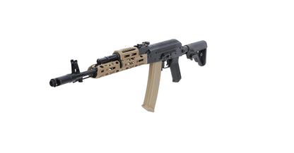 Specna Arms KPYK AK SA-PJ15 PRIME™ BLDC™ Aster II ETU Sturmgewehr – Halbbraun / Tan (unter 0,5 Joule)