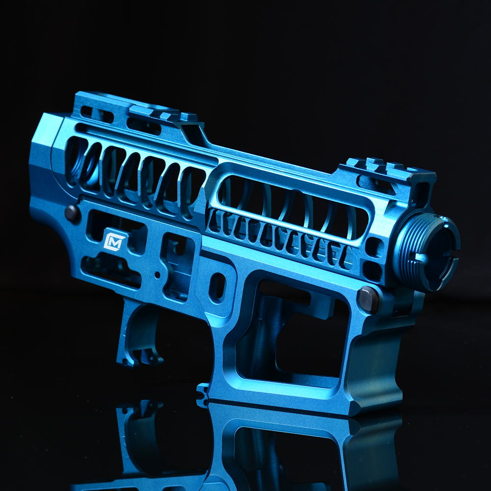Mancraft CNC M4 Superlight Speedsoft body ver.2 Blau