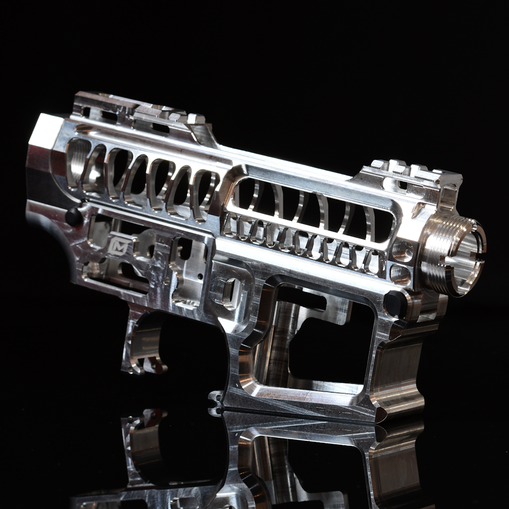Mancraft CNC M4 Superlight Speedsoft body ver.2 Silber