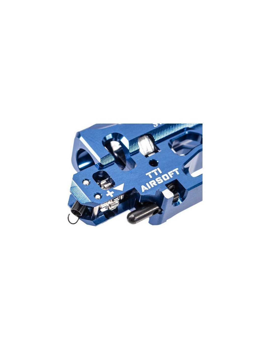 TTI Infinity CNC TDC Hop-Up Chamber – Sig Sauer M17 / M18 (Blue)